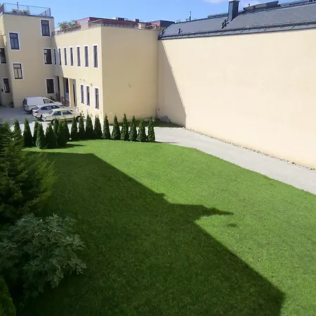 Verberne Апартаменты Мёдлинг
